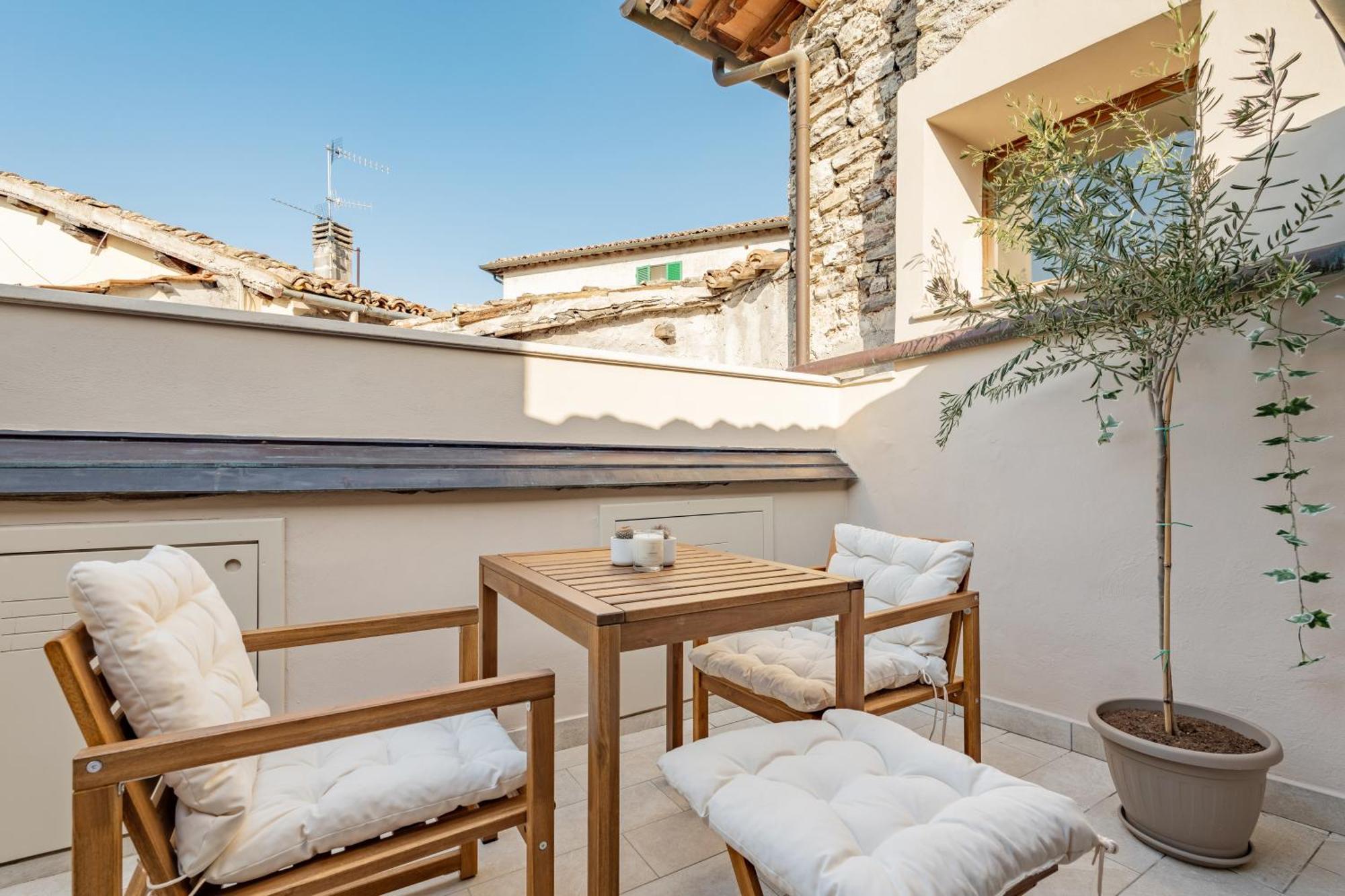 A Casa Di Nadia Apartment Spoleto Eksteriør billede